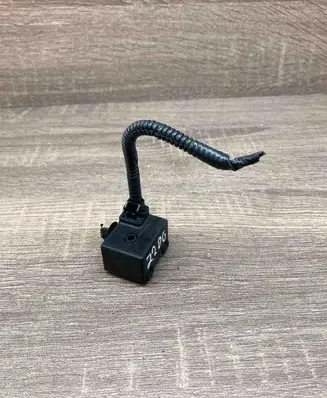 Lexus IS 220D-250-350 Sensor 8665248010 0689003980