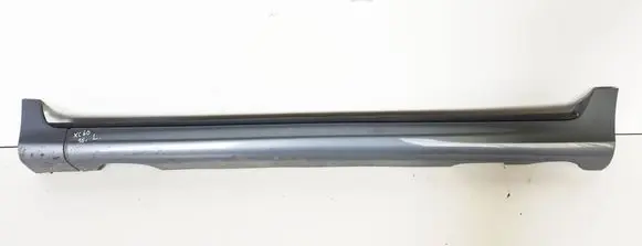 Volvo XC60 Foot area side trim 