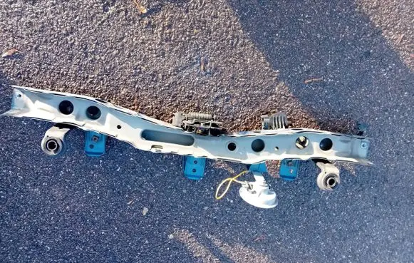 Toyota Auris 150 Top upper radiator support slam panel 