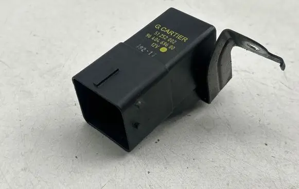 Glow plug pre-heat relay