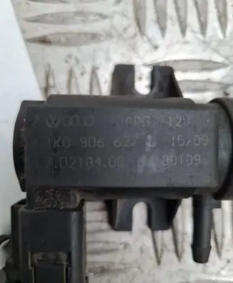 Volkswagen Golf V Turbo solenoid valve 1K0906627