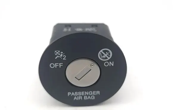 Hyundai Kona I Passenger airbag on/off switch 