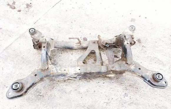 Volvo XC60 Rear subframe 