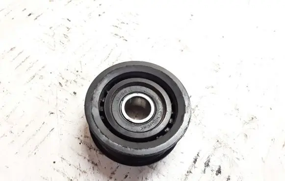 Mercedes-Benz Sprinter W906 Alternator belt tensioner pulley 050479172