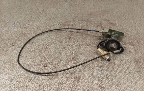 Lexus IS 220D-250-350 Tailgate exterior lock 