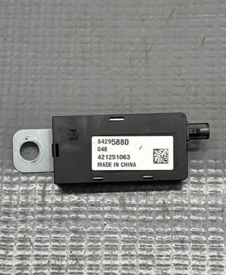 Opel Insignia B Sound amplifier 84295880 421251063