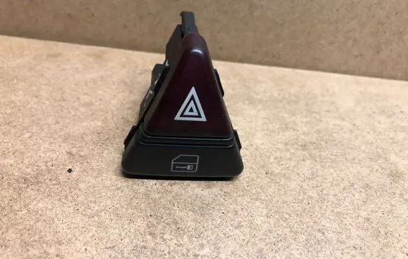 Mercedes-Benz A W168 Hazard light switch 1688206710