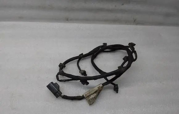Volvo V70 Parking sensor (PDC) wiring loom 30724522