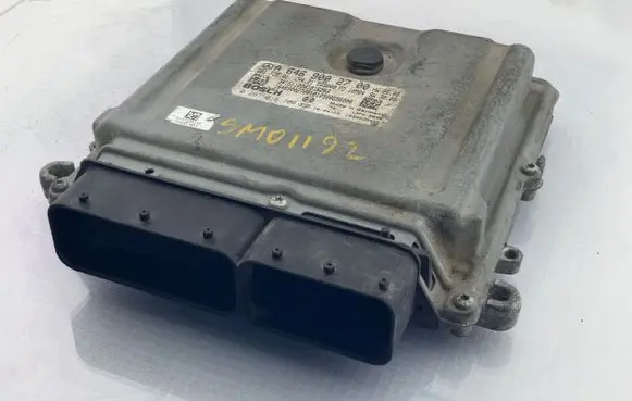 Mercedes-Benz Vito Viano W639 Engine control unit/module A6469002700 0281016706 1039S35435