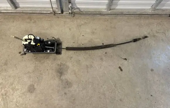 Volkswagen Golf Sportsvan Gear shift rod 5Q1713023BG