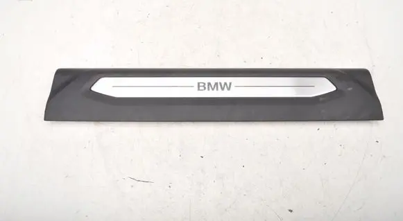 BMW 2 F44 Front sill (body part) 7489947