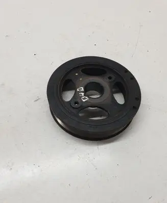 Toyota RAV 4 (XA20) Crankshaft pulley 134080R011