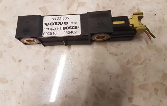 Volvo S60 Airbag deployment crash/impact sensor 8622365 003516