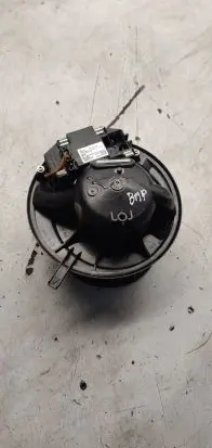 Volkswagen PASSAT B6 Heater blower motor/fan resistor 3c0907521
