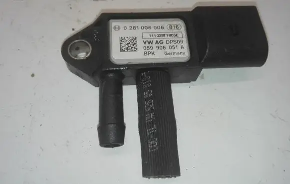 Audi A8 S8 D4 4H Air pressure sensor 059906051A 0281006006