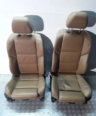 Seat set