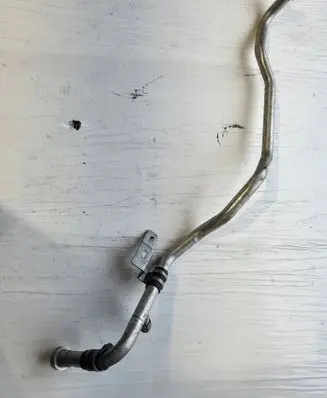 Air conditioning (A/C) pipe/hose