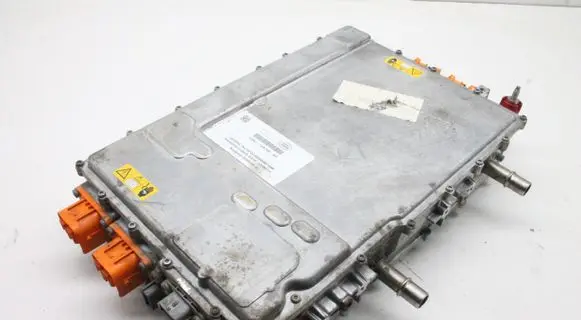 Land Rover Range Rover Velar Voltage converter inverter L8A214A758AA