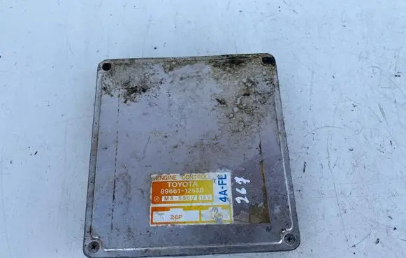 Toyota Corolla E90 Engine control unit/module 8966112550
