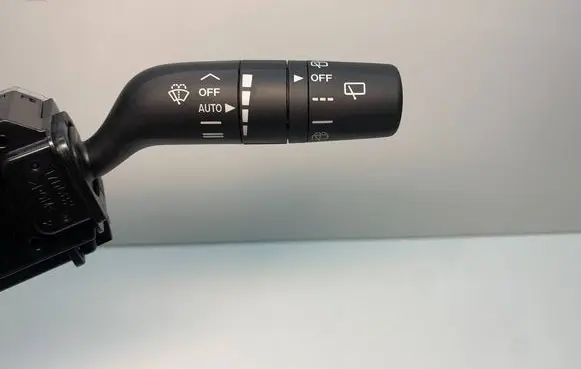 Mazda 3 Wiper control stalk 17D682