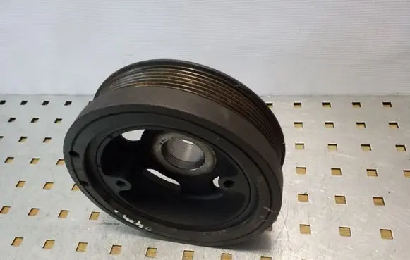 Toyota Land Cruiser (J120) Crankshaft pulley