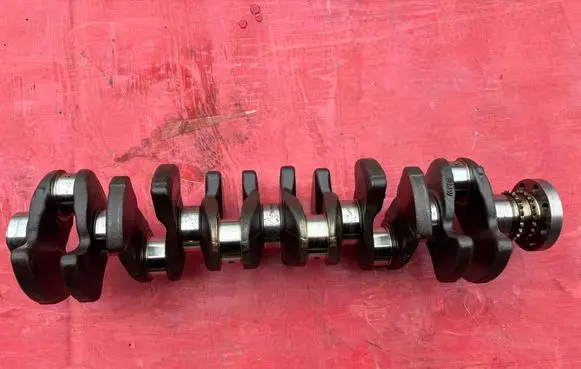 BMW 2 F22 F23 Crankshaft 8642426 7643258