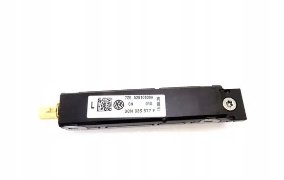 Volkswagen Atlas Aerial antenna amplifier 3CN035577F