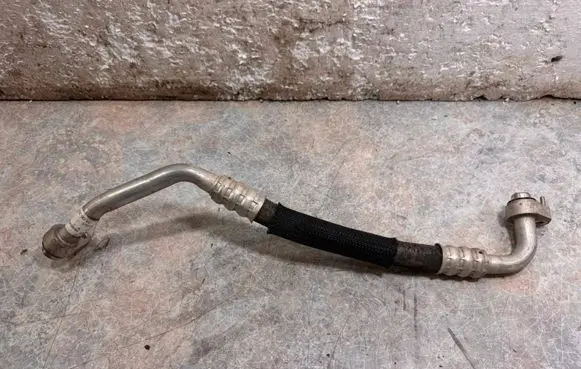 BMW i3 Air conditioning (A/C) pipe/hose 9335484