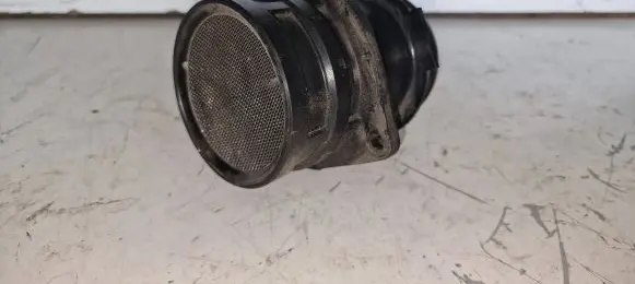 Audi A6 S6 C6 4F Mass air flow meter 06D906461