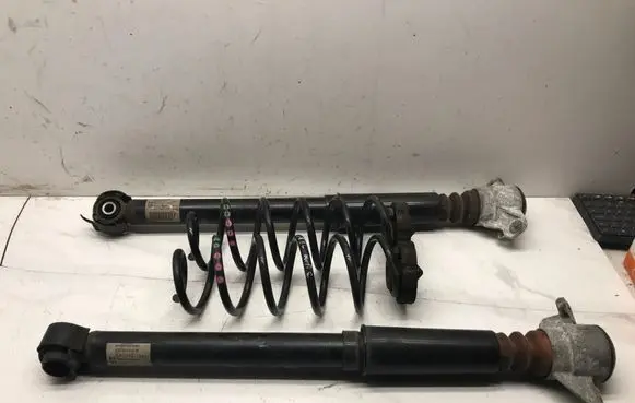 Audi A5 8T 8F Rear shock absorber with coil spring 8T0513035M 814902001440