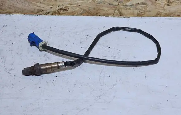 Ford Focus Lambda probe sensor CV61-9G444-CA 0258010243
