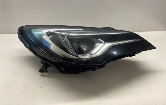 Opel Astra K Headlight/headlamp 7967200000 39228715 6519700000000X
