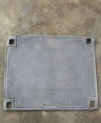 Volkswagen Touareg II Trunk/boot mat liner 7P0061166