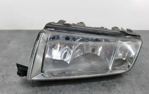 Skoda Fabia Mk1 (6Y) Headlight/headlamp
