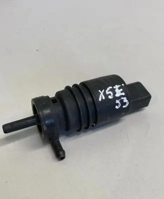 BMW X5 E53 Windscreen/windshield washer pump