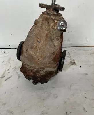 Mercedes-Benz E W210 Rear differential