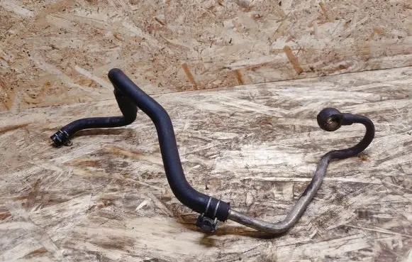 Nissan 240ZX, 280ZX, 300ZX Gearbox oil cooler pipe/hose 