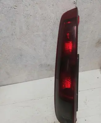 Nissan X-Trail T30 Rear/tail lights