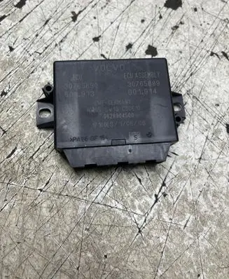 Volvo XC90 Parking PDC control unit/module 30765690 601913 30765689