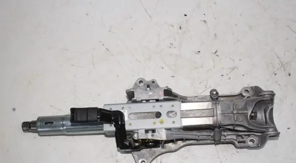 Mercedes-Benz GLA W156 Steering wheel axle A2464602416