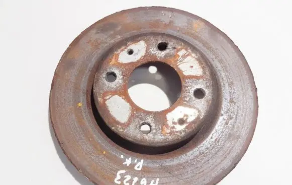 Mitsubishi Lancer Front brake disc ventiliuojamas