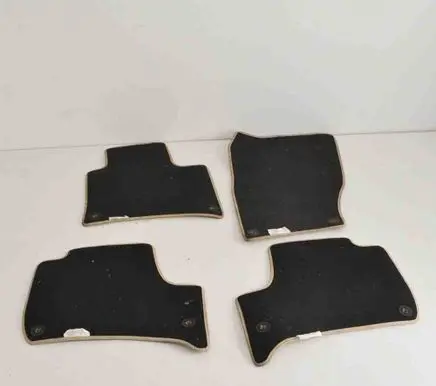 Volkswagen Touareg II Car floor mat set 