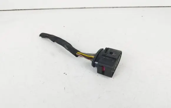 Volkswagen Caddy Headlight/headlamp wiring loom/harness 1J0973735