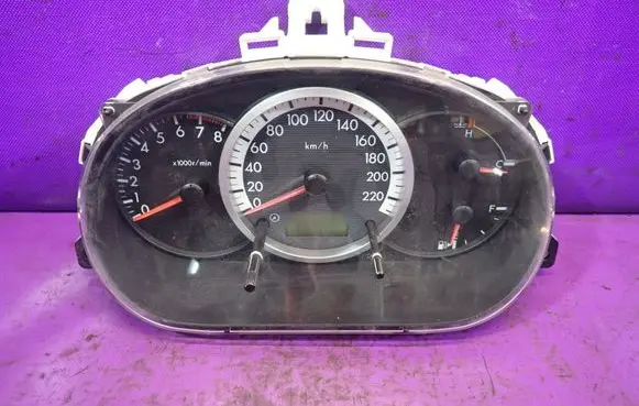Mazda MX-5 NC Miata Speedometer (instrument cluster) 
