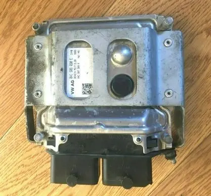 Volkswagen Up Engine control unit/module 04C906020E 04C907309A
