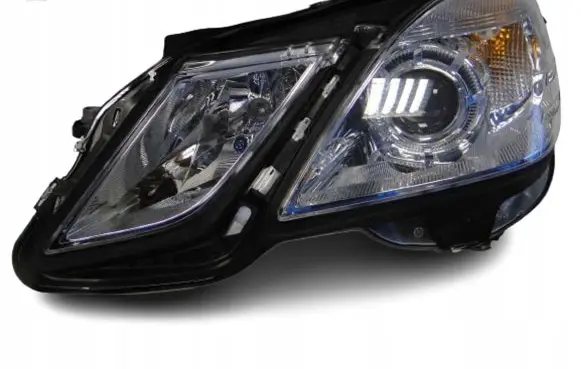Mercedes-Benz E W212 Headlight/headlamp A2128208661