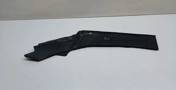 Under headlight/headlamp trim