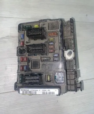 Citroen Berlingo BSM Control unit 9650618280 9673202077