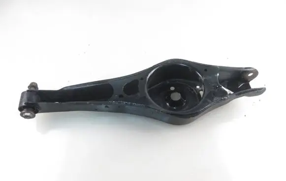 Volkswagen PASSAT B6 Rear control arm