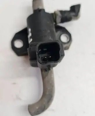 Volvo V40 Cross country Vacuum valve 9688124580